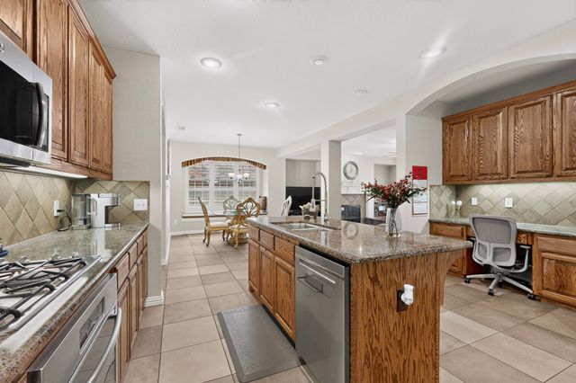 15827 Buffalo Creek Drive, Frisco, TX 75035