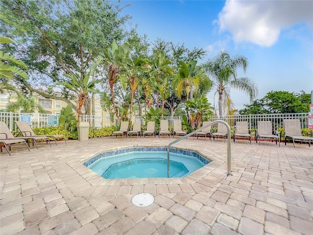 2307 SILVER PALM DRIVE 102, Kissimmee, FL 34747