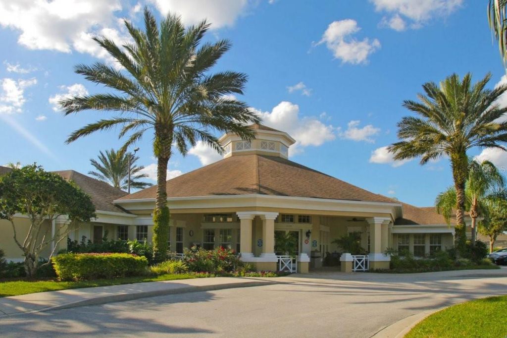 Image 18 of property listing at 2307 SILVER PALM DRIVE 102, Kissimmee, FL 34747