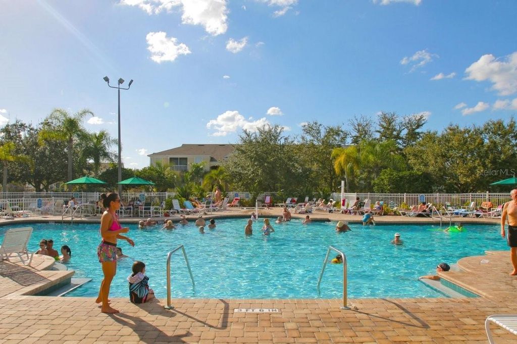 Image 20 of property listing at 2307 SILVER PALM DRIVE 102, Kissimmee, FL 34747