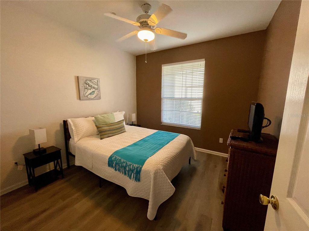 Image 5 of property listing at 2307 SILVER PALM DRIVE 102, Kissimmee, FL 34747