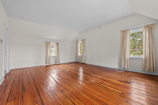 205 Spook Rock Road, Suffern, NY 10901