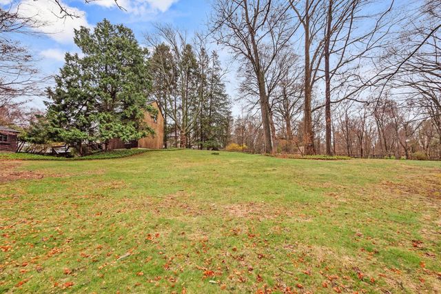 205 Spook Rock Road, Suffern, NY 10901