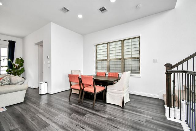 11012 Mikula Drive, Houston, TX 77043