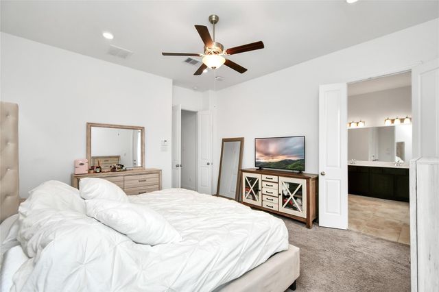11012 Mikula Drive, Houston, TX 77043