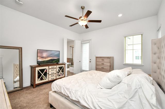 11012 Mikula Drive, Houston, TX 77043