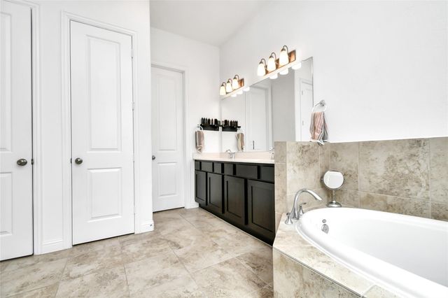11012 Mikula Drive, Houston, TX 77043