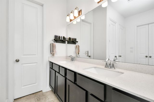 11012 Mikula Drive, Houston, TX 77043