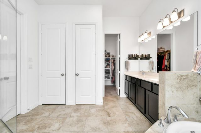 11012 Mikula Drive, Houston, TX 77043