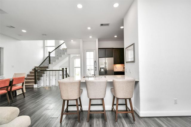 11012 Mikula Drive, Houston, TX 77043