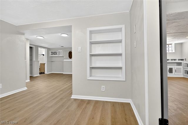 3615 W 147th Street, Cleveland, OH 44111