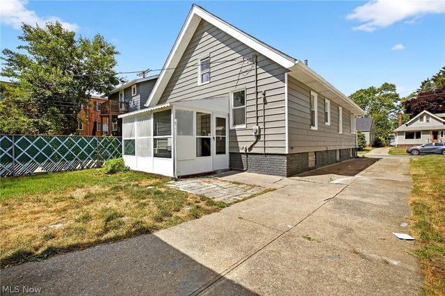 3615 W 147th Street, Cleveland, OH 44111