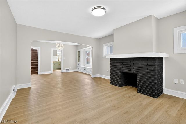 3615 W 147th Street, Cleveland, OH 44111