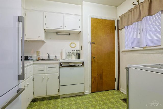 46 Lexington Drive, Hamilton, OH 45013