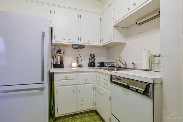 46 Lexington Drive, Hamilton, OH 45013