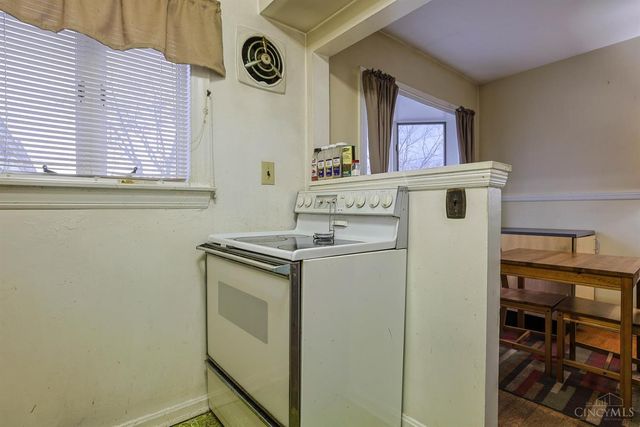 46 Lexington Drive, Hamilton, OH 45013