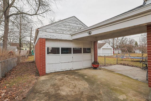 46 Lexington Drive, Hamilton, OH 45013