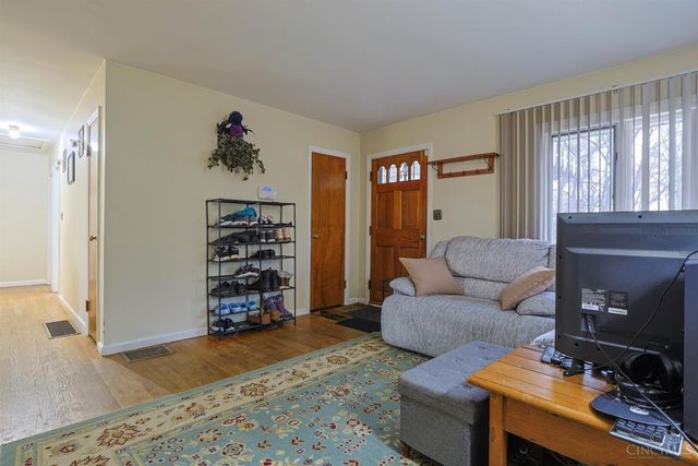 46 Lexington Drive, Hamilton, OH 45013