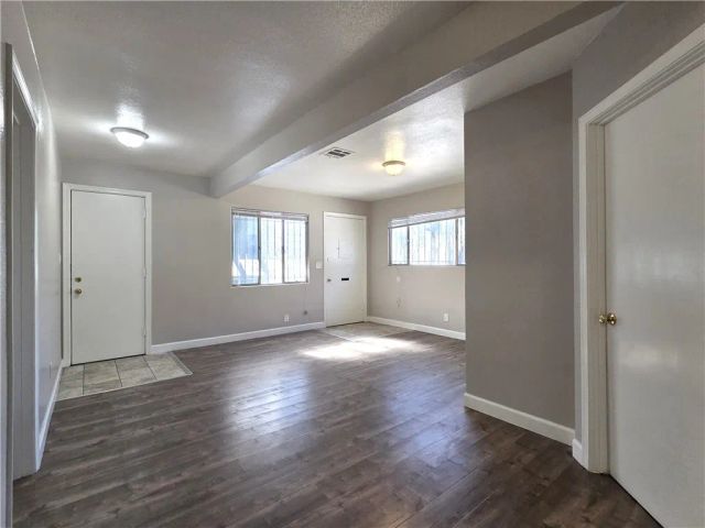 5448 Pomona, Los Angeles, CA 90022