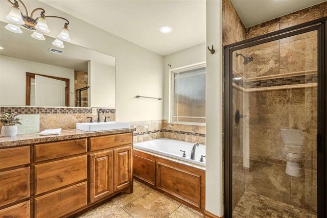 12091 NE Keeney Rd, Elgin, OK 73538