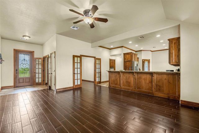 12091 NE Keeney Rd, Elgin, OK 73538