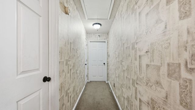 8882 CHIMNEYROCK BLVD, Cordova, TN 38016