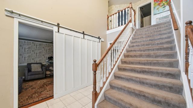 8882 CHIMNEYROCK BLVD, Cordova, TN 38016