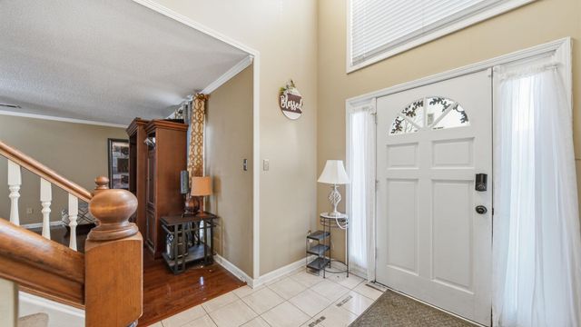 8882 CHIMNEYROCK BLVD, Cordova, TN 38016