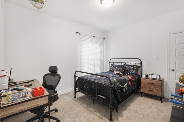 18419 Circle Bar Ranch Court, Cypress, TX 77433