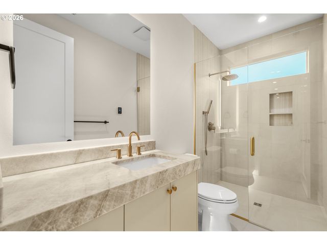 12309 Ne 66TH Ct, Vancouver, WA 98686