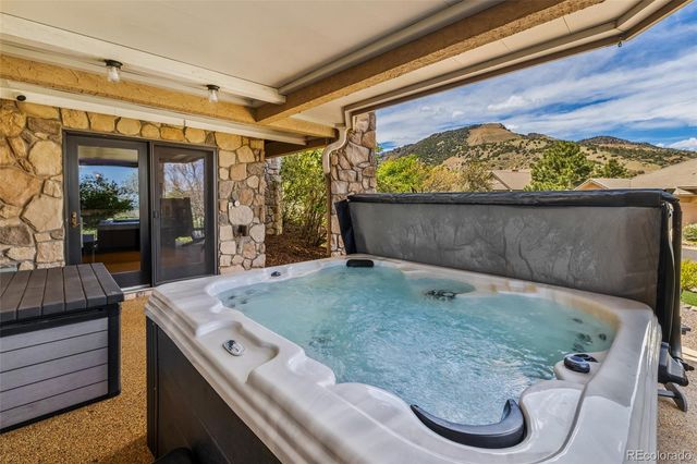 17071 Snowcreek Lane, Morrison, CO 80465