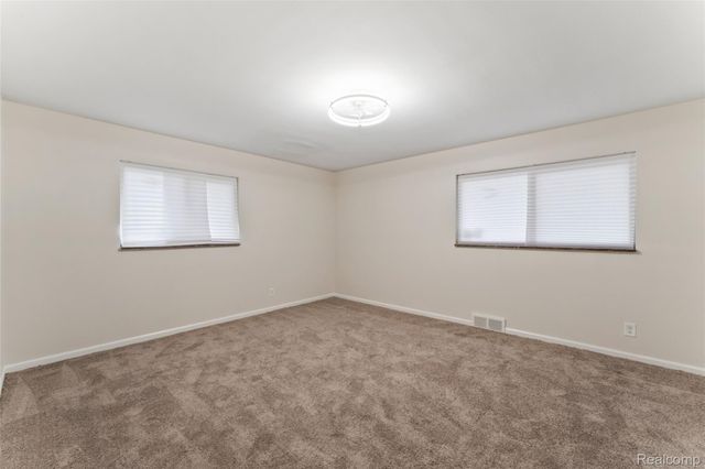 19300 Greydale Avenue, Detroit, MI 48219