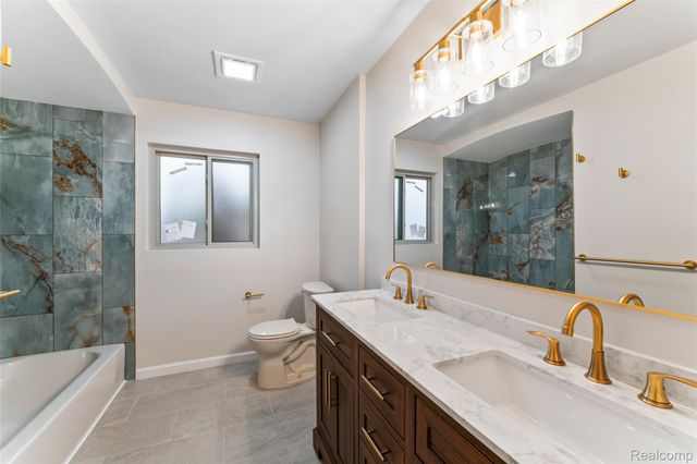 19300 Greydale Avenue, Detroit, MI 48219