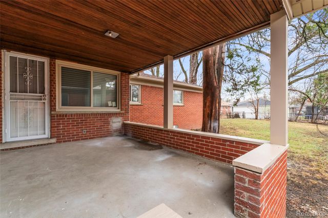 19300 Greydale Avenue, Detroit, MI 48219