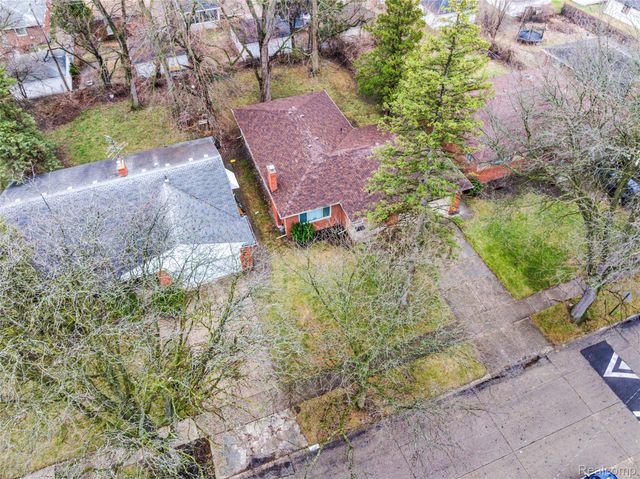 19300 Greydale Avenue, Detroit, MI 48219