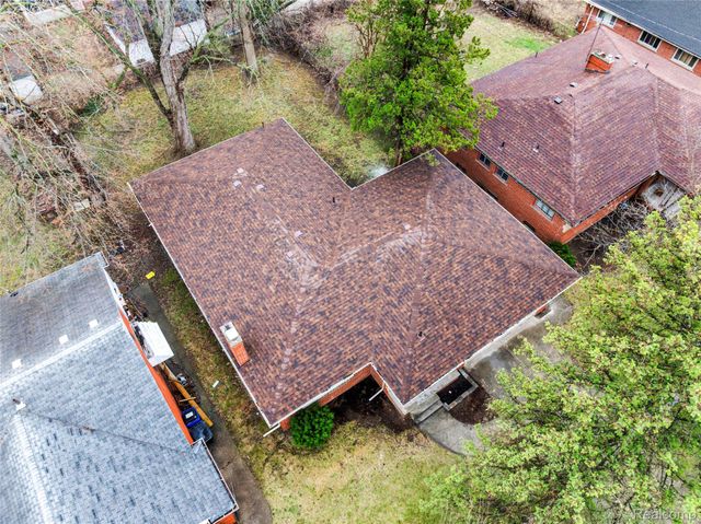 19300 Greydale Avenue, Detroit, MI 48219