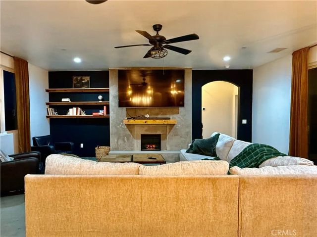 10773 Mills Road, Apple Valley, CA 92308