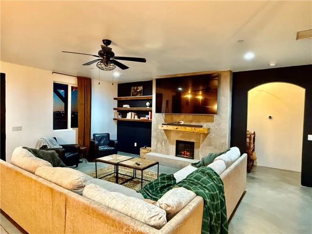 10773 Mills Road, Apple Valley, CA 92308