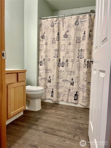 18711 10th Avenue SE, Bothell, WA 98012