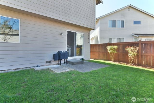 18711 10th Avenue SE, Bothell, WA 98012