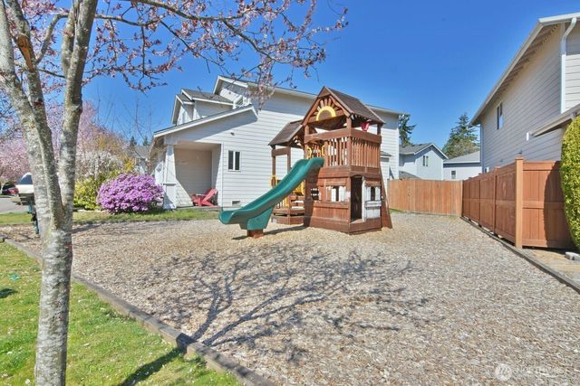 18711 10th Avenue SE, Bothell, WA 98012