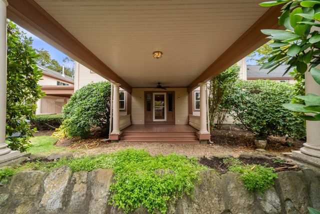324 Union St 1, Millis, MA 02054