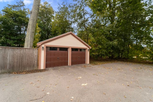324 Union St 1, Millis, MA 02054