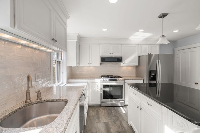 324 Union St 1, Millis, MA 02054
