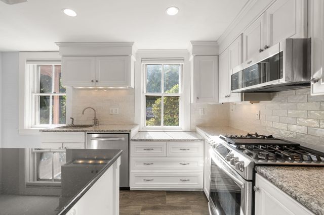 324 Union St 1, Millis, MA 02054