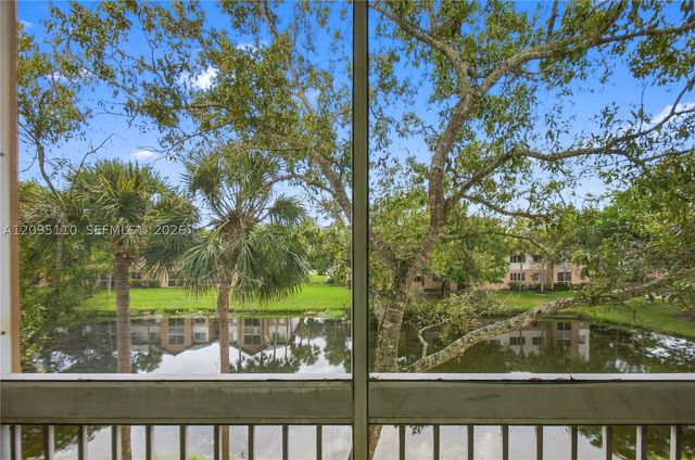9833 Westview Dr 835, Coral Springs, FL 33076