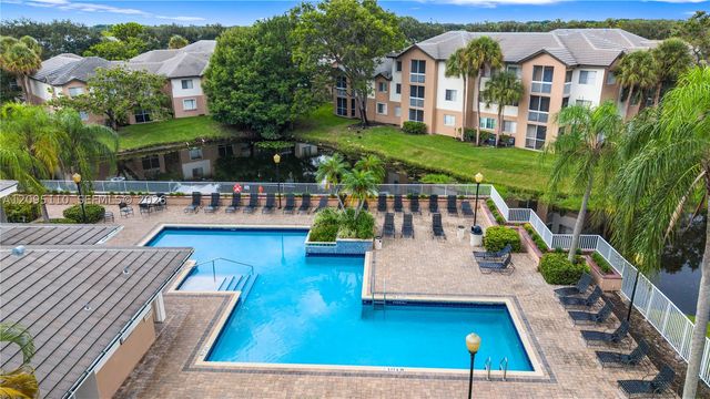 9833 Westview Dr 835, Coral Springs, FL 33076