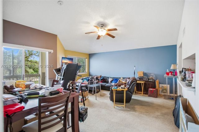 9833 Westview Dr 835, Coral Springs, FL 33076