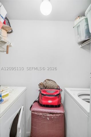 9833 Westview Dr 835, Coral Springs, FL 33076