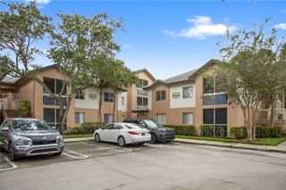 9833 Westview Dr 835, Coral Springs, FL 33076